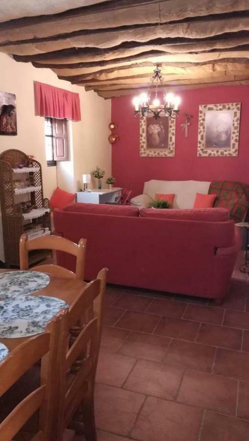 فيلا Villanueva del Rosarioفي La Casita De Piedra المظهر الخارجي الصورة